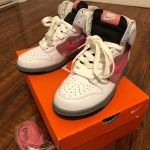 Women’s NIKE Dunk High